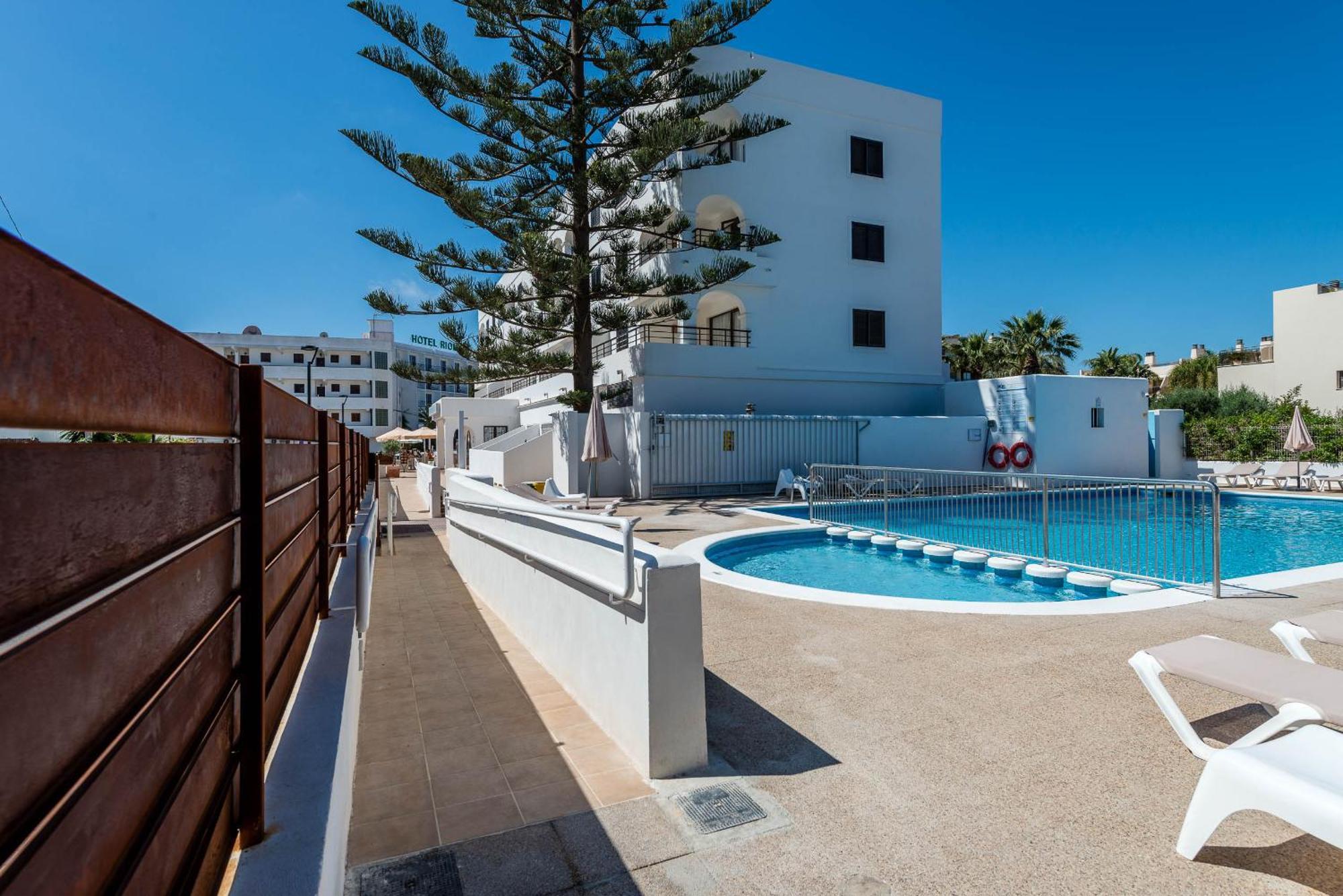 Pierre & Vacances Ros Ibiza Санта Еулалия дел Рио Екстериор снимка