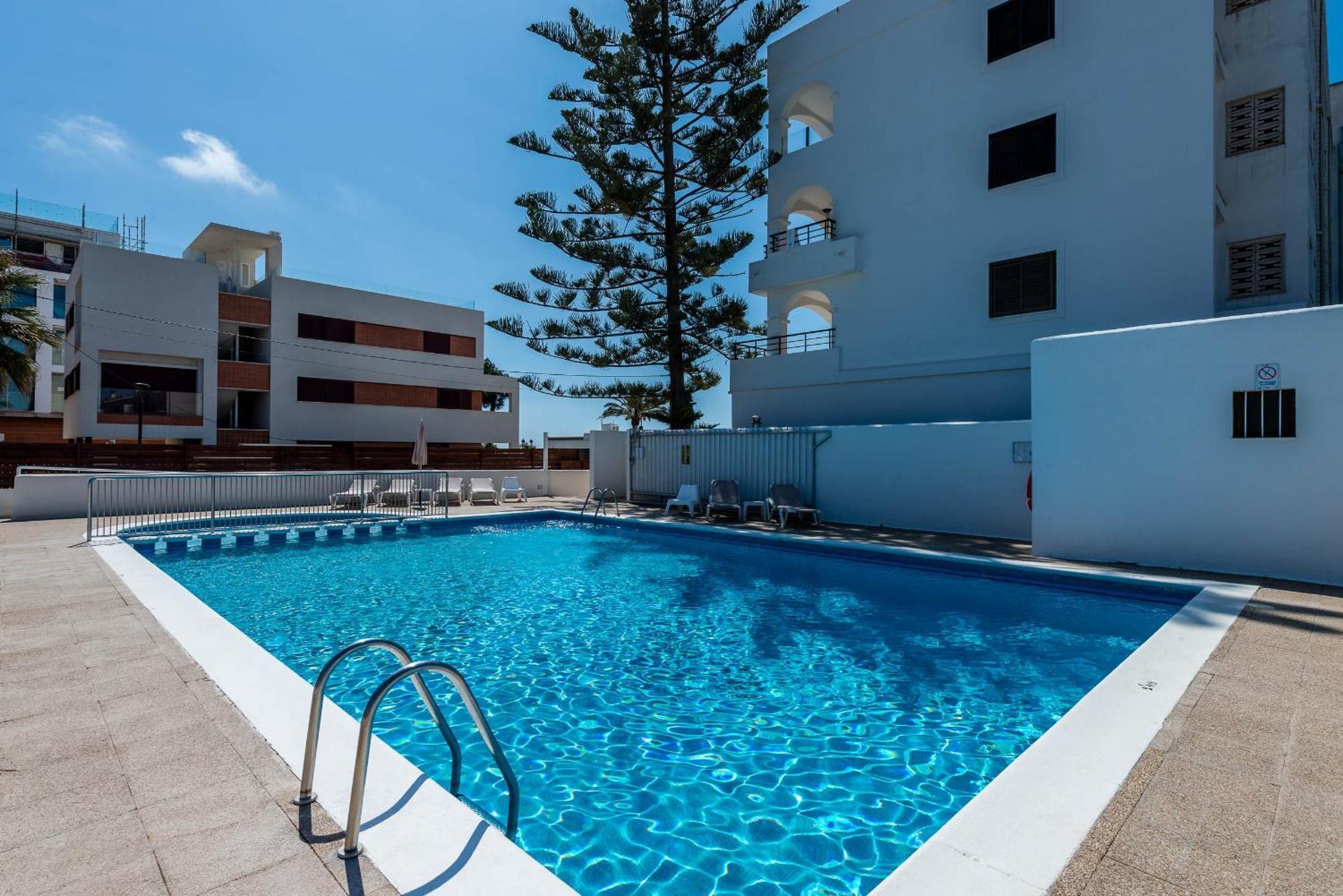 Pierre & Vacances Ros Ibiza Санта Еулалия дел Рио Екстериор снимка