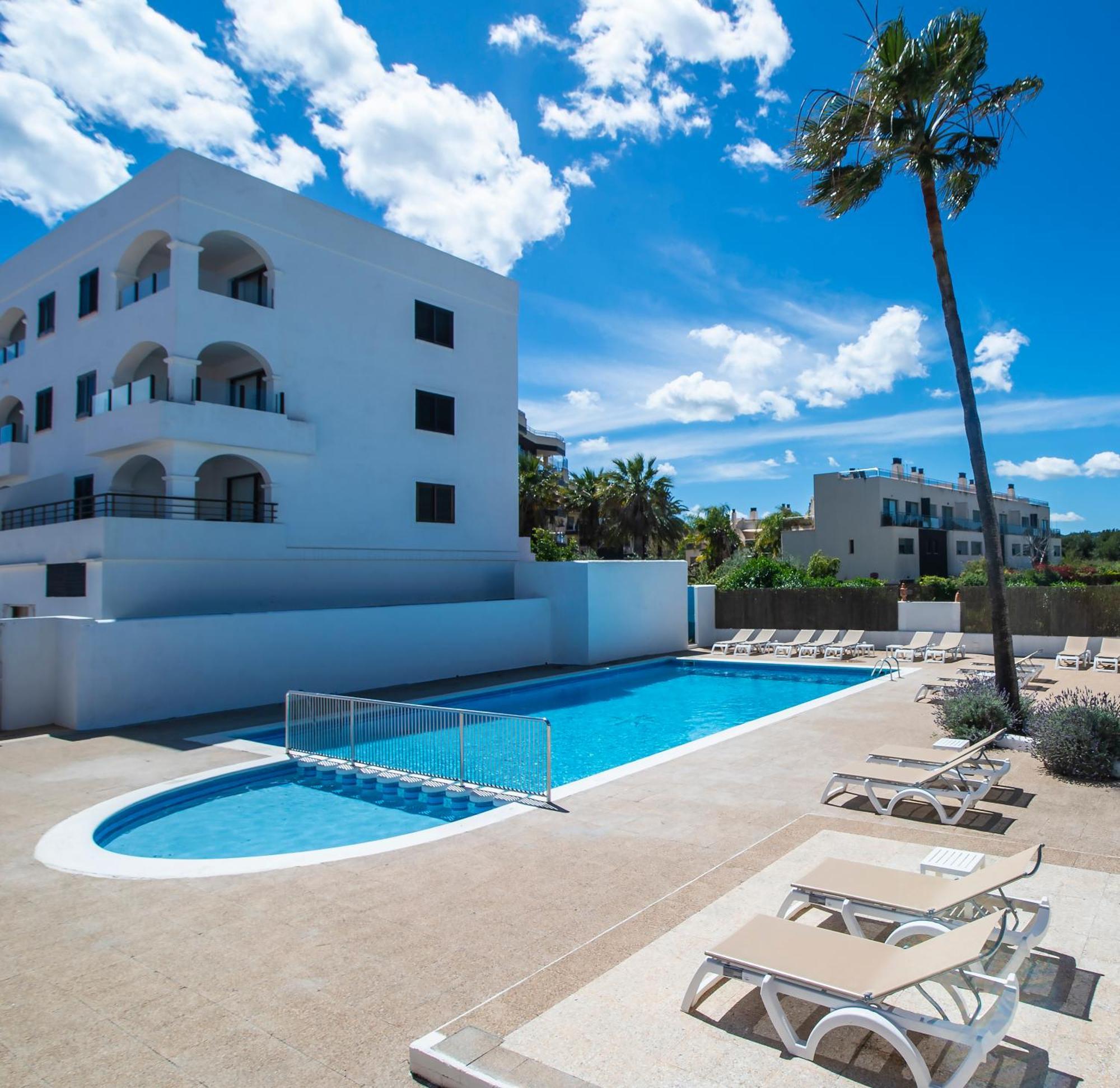 Pierre & Vacances Ros Ibiza Санта Еулалия дел Рио Екстериор снимка